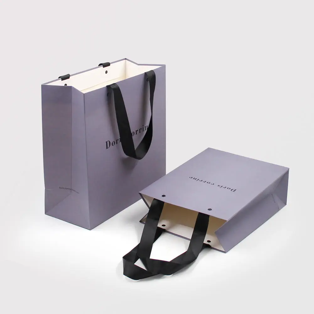 clothes shopping bag